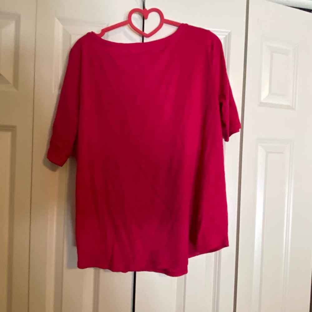 Loft Womans T-Shirt